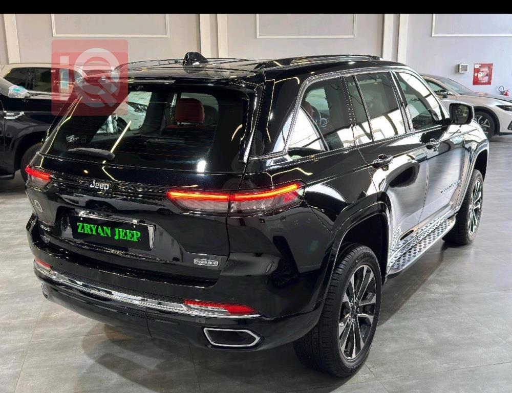 جيب جراند شيروكي